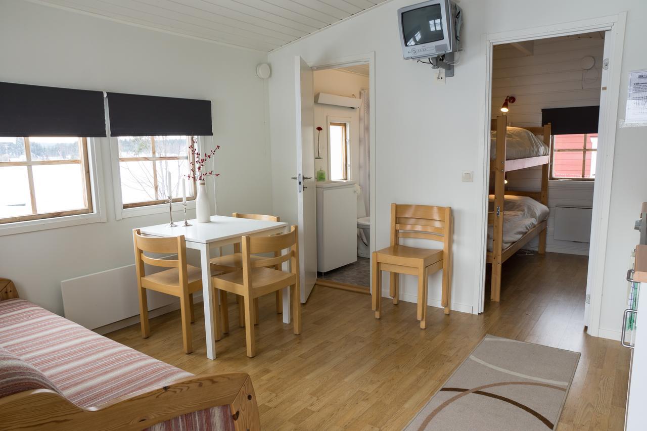 Sikfors Konferens&Fritidsby Hotel Vargbacken Bagian luar foto
