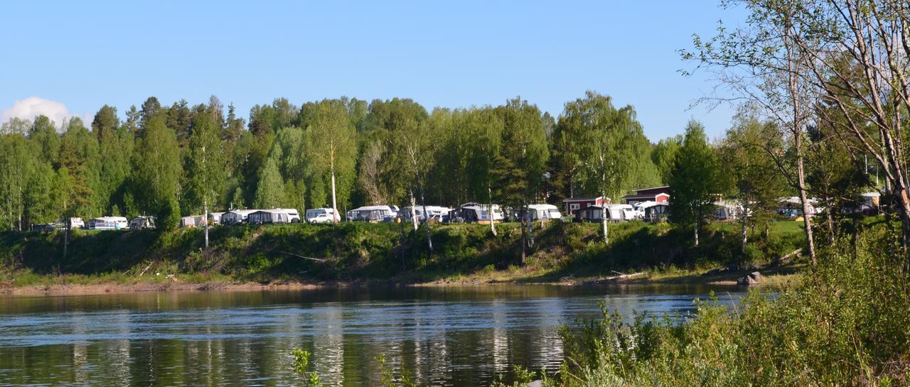 Sikfors Konferens&Fritidsby Hotel Vargbacken Bagian luar foto