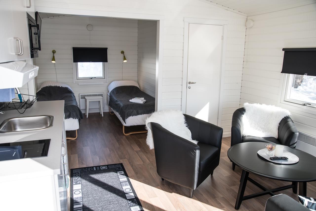 Sikfors Konferens&Fritidsby Hotel Vargbacken Bagian luar foto